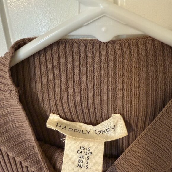 Women's Ribbed Tan Blouse - Picture 3 of 3